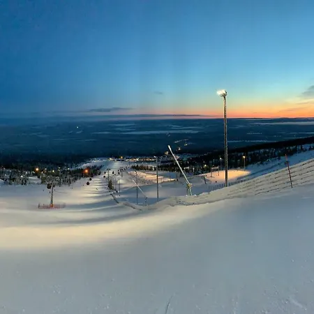 بيت للعطل Starflower Of Yllaes