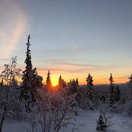 度假居 Starflower Of Yllaes *